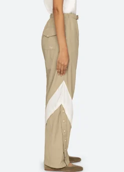 Sea New York Bottoms><noscript><img width=