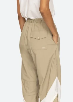 Sea New York Bottoms><noscript><img width=