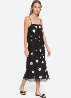 Sea New York Bottoms><noscript><img width=